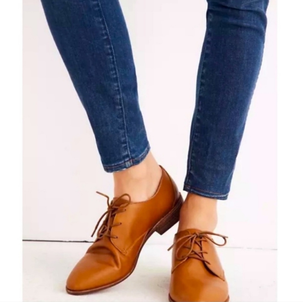 Madewell Frances Oxford Tan Leather Lace Up Shoes Rounded Pointed Toe Size 8